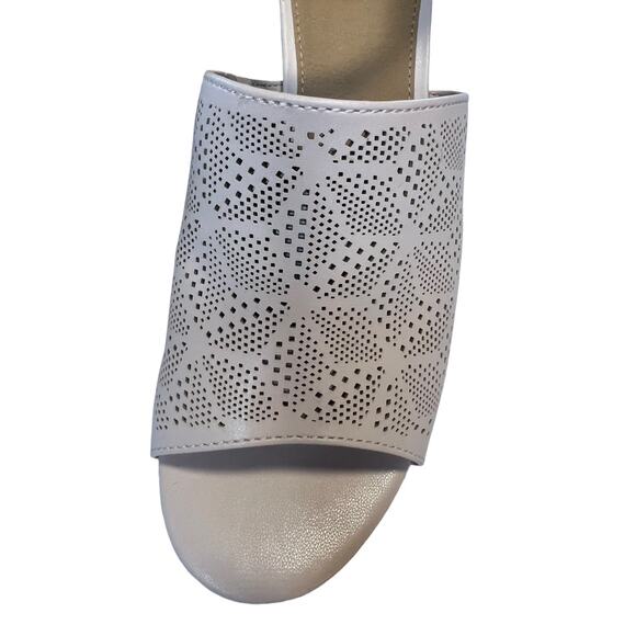 Maurices, Open Toe Strap Sandal, Chunky Heel, Pink, 11 NWOT - Picture 10 of 11